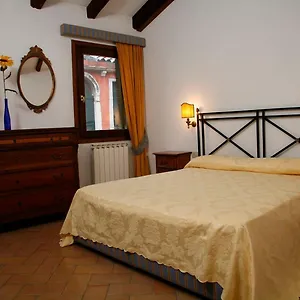 venice-salute-appartamenti.hotelslidodijesolo.com/