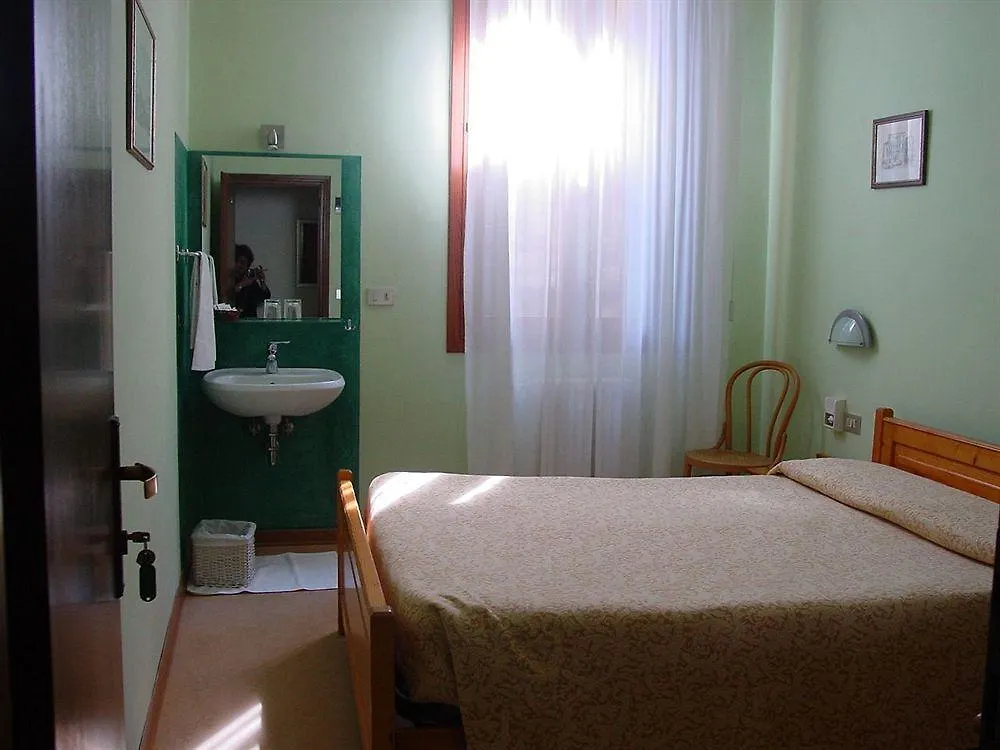 ונציה Locanda Silva מלון